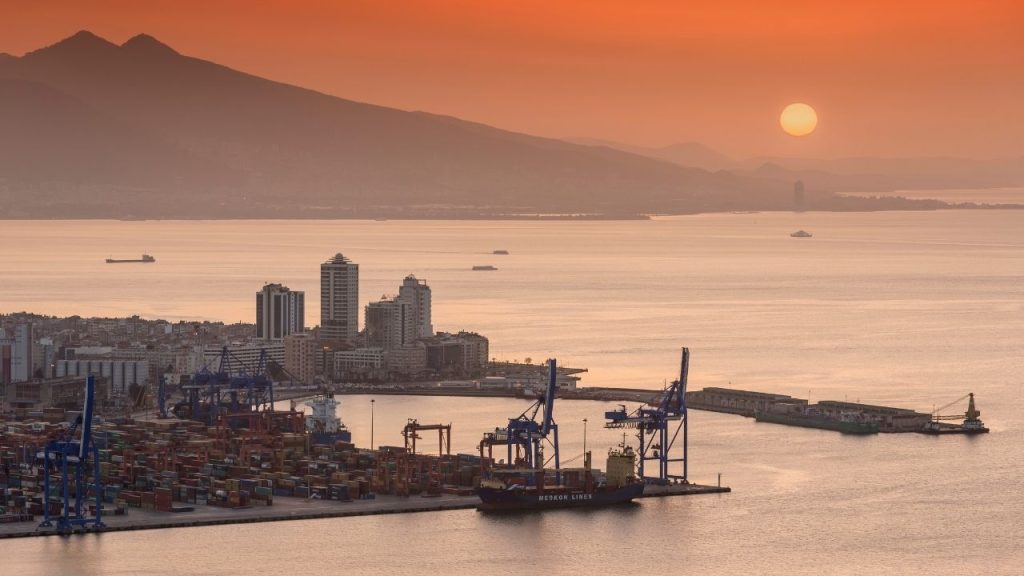 izmir'e-neden-asik-oluyoruz (1)